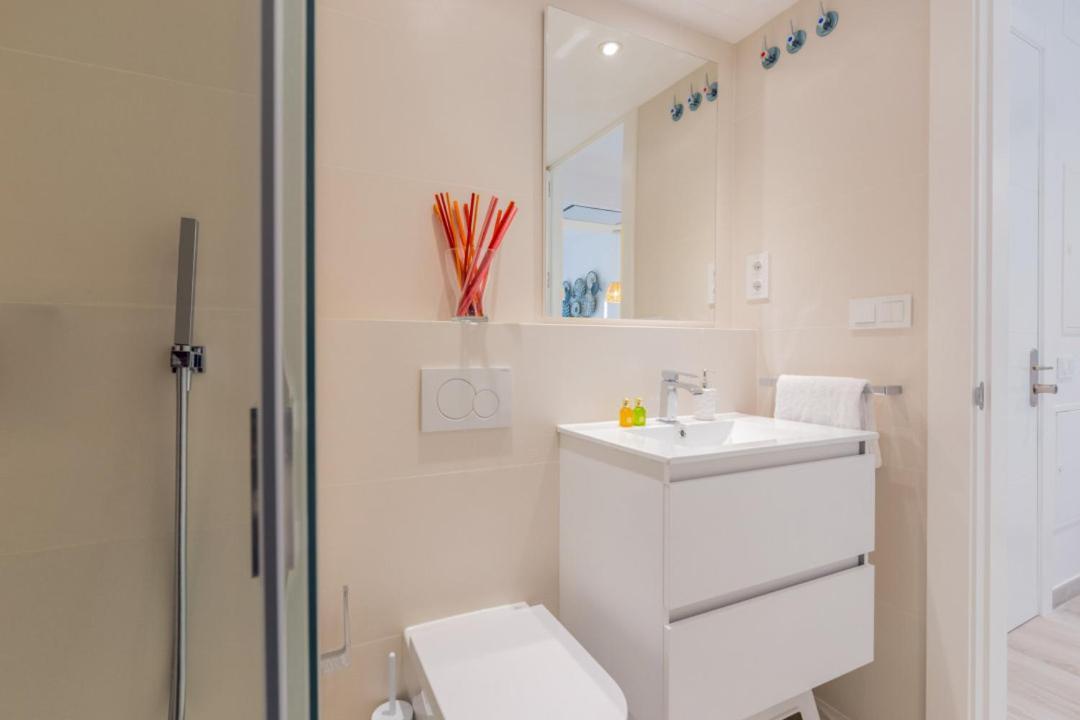 Minty Stay - Modern La Merced Malaga Luaran gambar